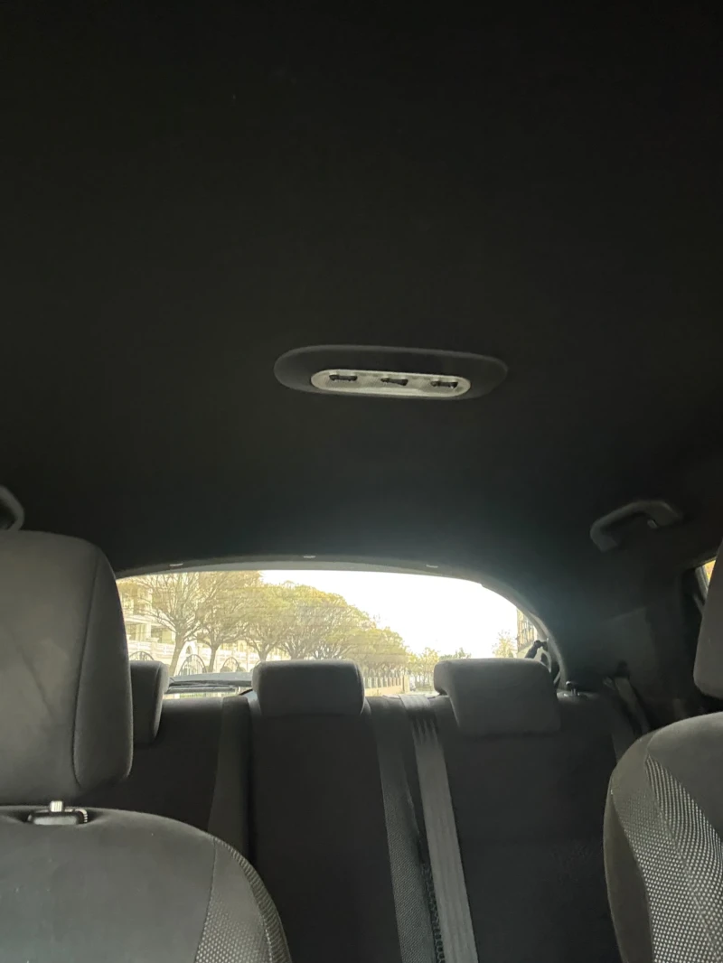 Nissan Juke 1.6iAVTOMAT, снимка 17 - Автомобили и джипове - 52512923