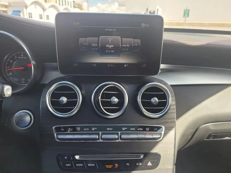 Mercedes-Benz GLC 43 AMG * AMG Line * HeadUp * * AвтоКредит* (ЦЕНА ДО БГ), снимка 11 - Автомобили и джипове - 53471812