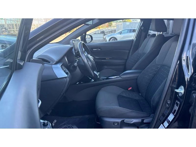 Toyota C-HR 1.8 HSD TREND, снимка 12 - Автомобили и джипове - 54476125