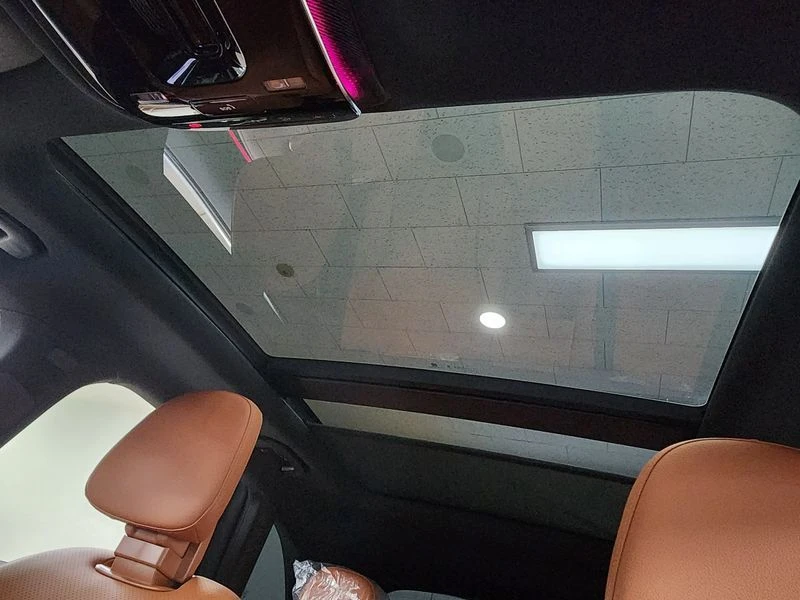 Mercedes-Benz GLC 220 2.0 Automatic КРАЙНА ЦЕНА: 52012 EUR, снимка 14 - Автомобили и джипове - 55966521