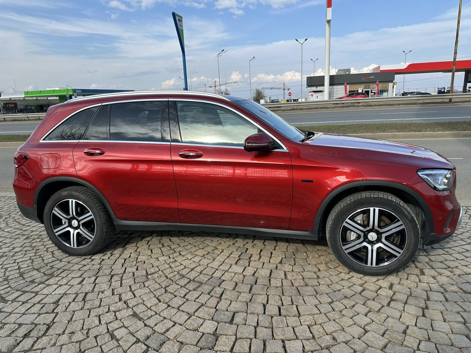 Mercedes-Benz GLC 350 GLC 350E/4MATIC - изображение 4