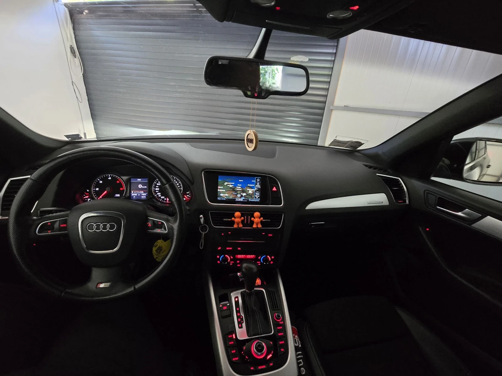 Audi Q5 S-Line S-Tronic - изображение 7