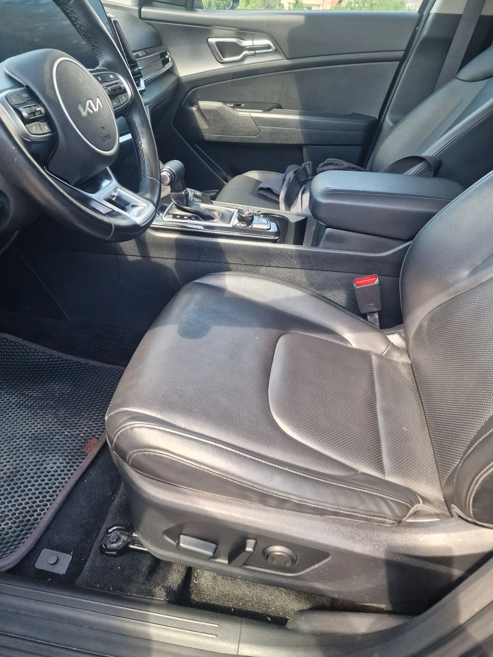 Kia Sportage 2.0D  186HP AWD126000KmLong, снимка 6 - Автомобили и джипове - 54729164