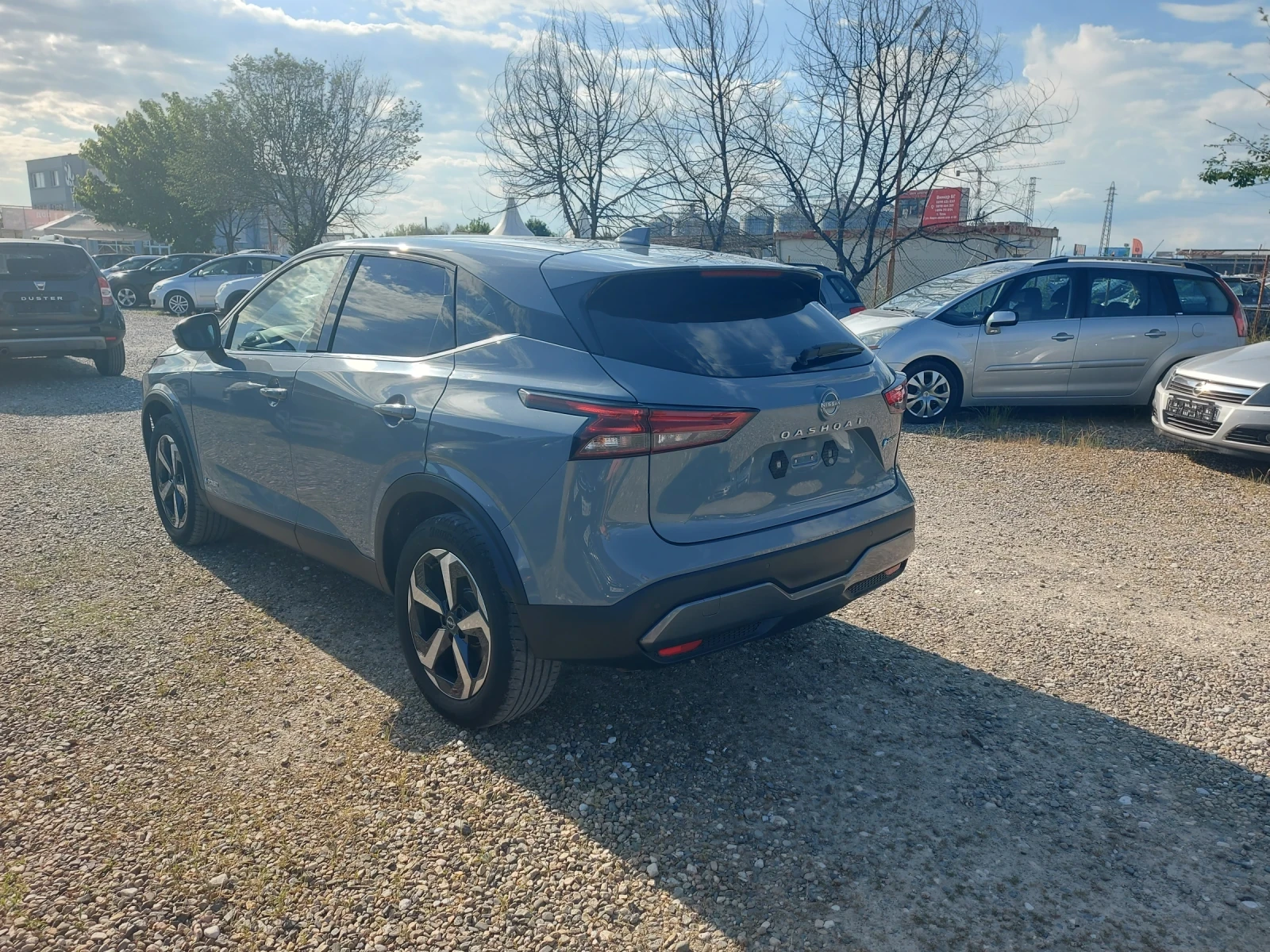 Nissan Qashqai, снимка 4 - Автомобили и джипове - 54749232
