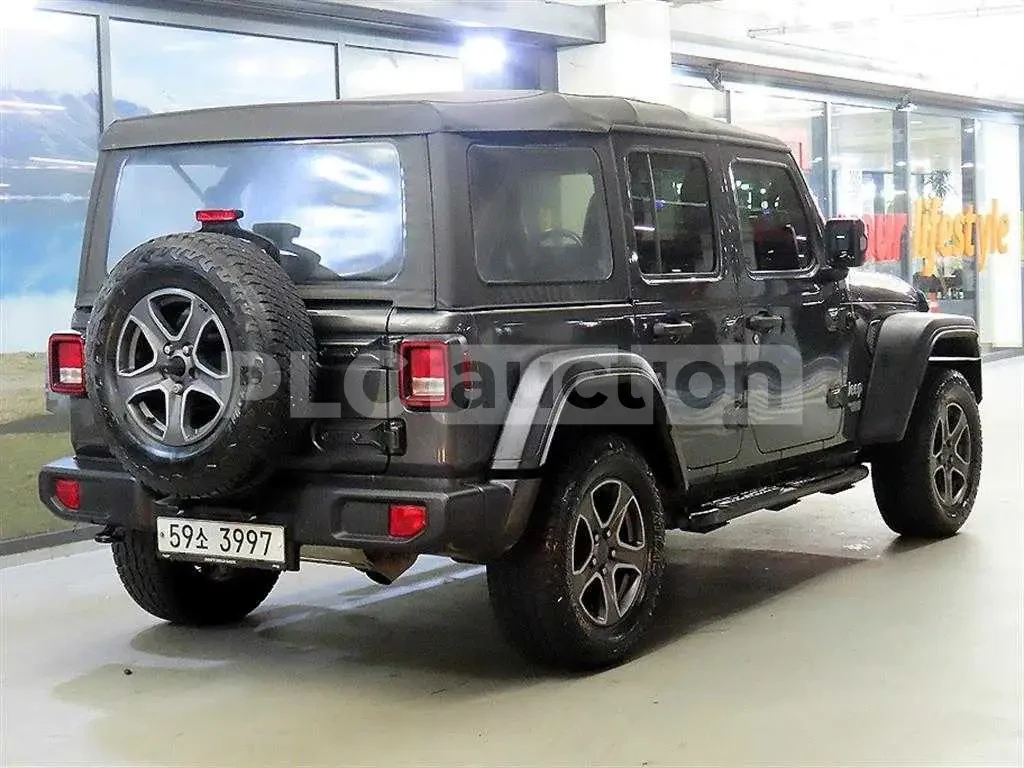 Jeep Wrangler 3.6 SAHARA| КАМЕРА| ВКЛ.ТЕХНОТЕСТ, снимка 2 - Автомобили и джипове - 55046961