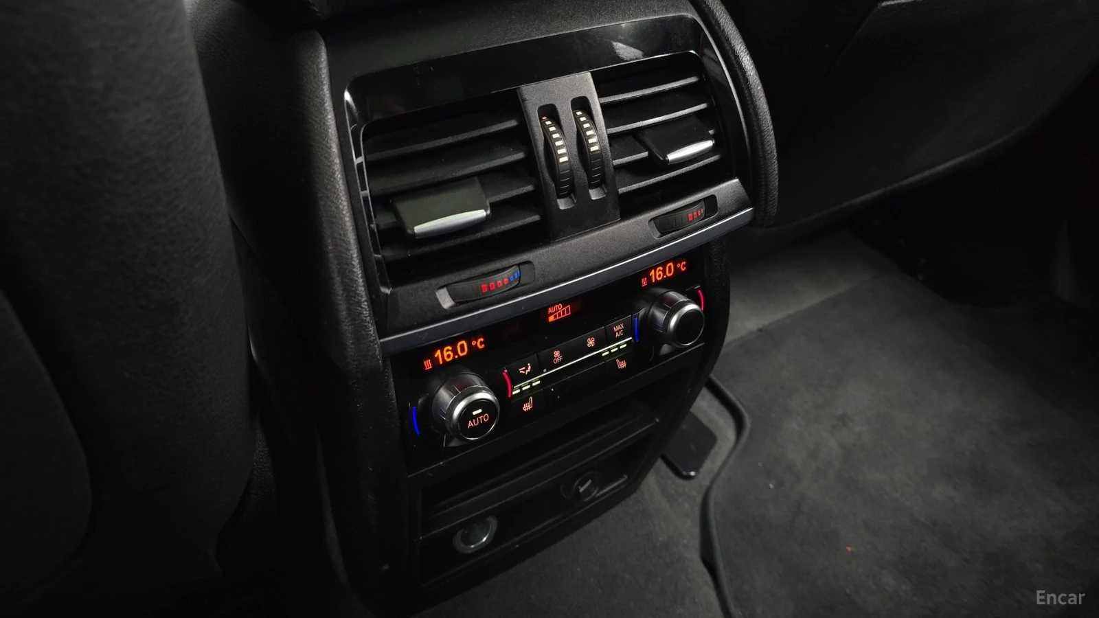 BMW X6 * FULL* X-DRIVE* 360* Ambient Light* Head-up* , снимка 15 - Автомобили и джипове - 55656182