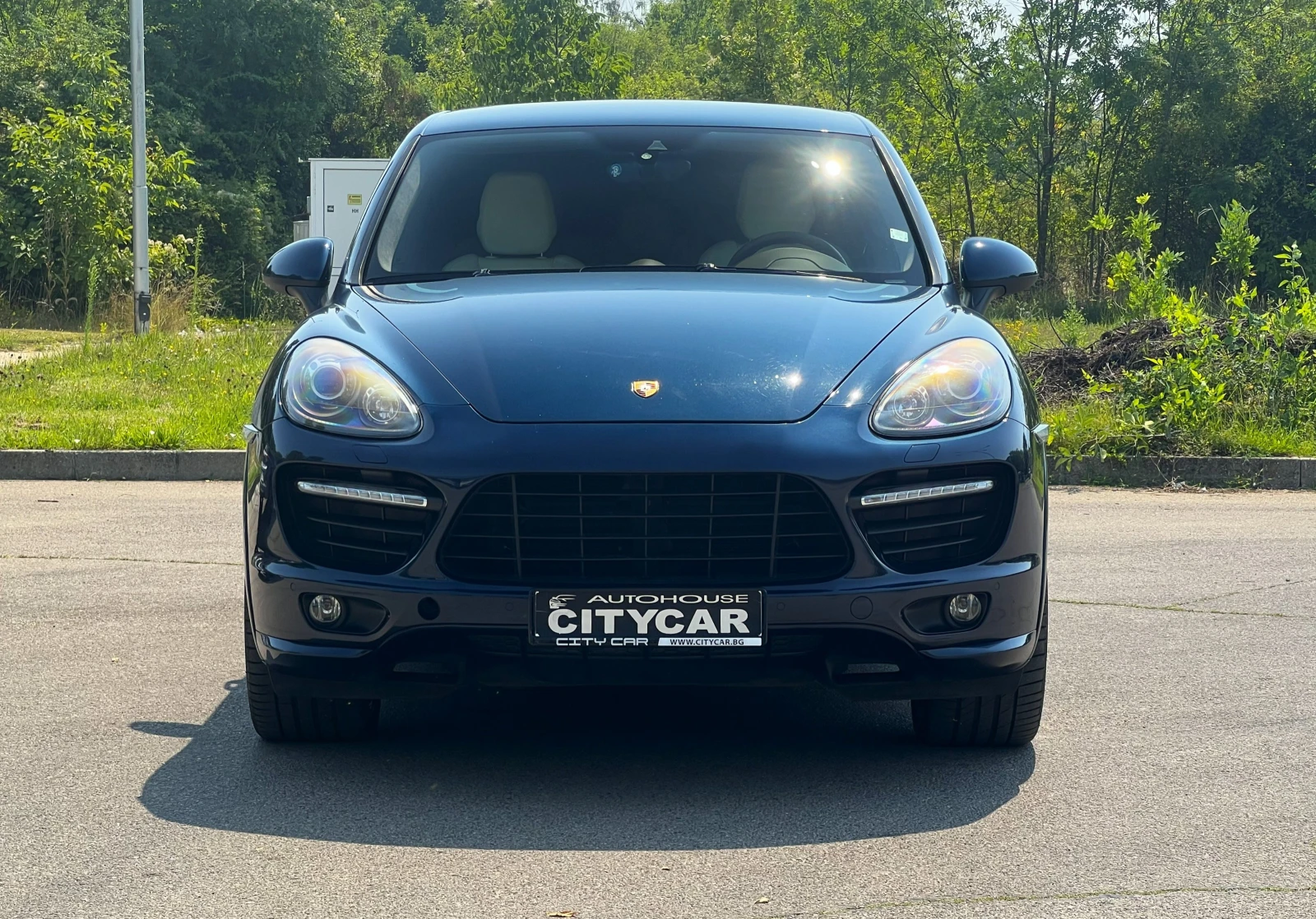 Porsche Cayenne GTS / V8 / SPORT DESIGN / CAMERA / 21", снимка 2 - Автомобили и джипове - 55706050