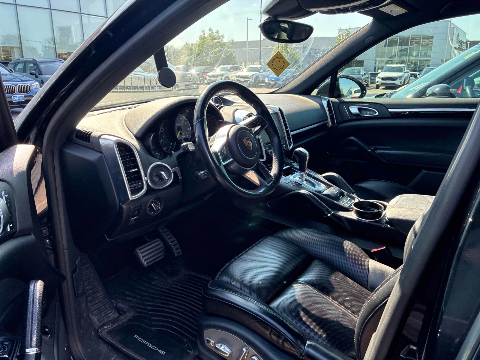 Porsche Cayenne  S E Hybrid / 360 / ОБДУХВАНЕ / ЦЕНА ДО БЪЛГАРИЯ, снимка 8 - Автомобили и джипове - 55832605