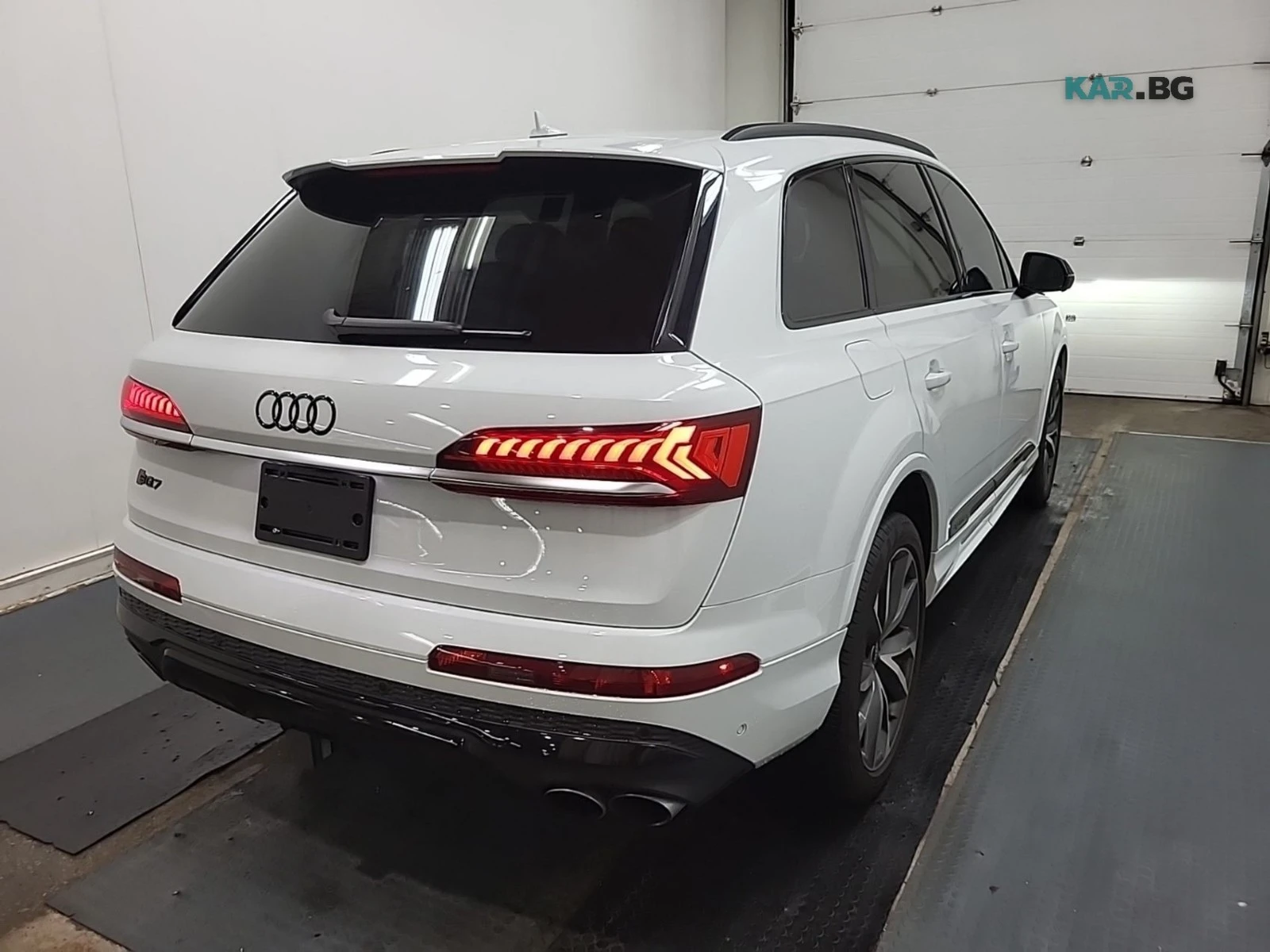 Audi SQ7 TECHNIK ЦЕНА ДО БЪЛГАРИЯ РЕГИСТРАЦИЯ & АВТОКРЕДИТ, снимка 4 - Автомобили и джипове - 55847317