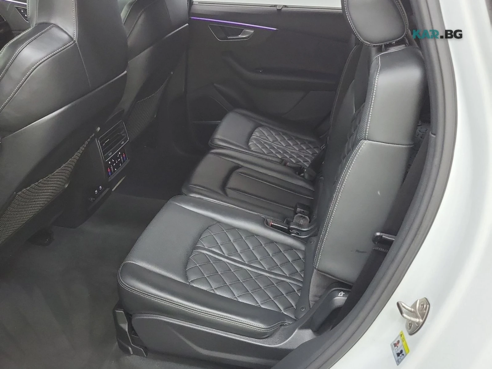 Audi SQ7 TECHNIK ЦЕНА ДО БЪЛГАРИЯ РЕГИСТРАЦИЯ & АВТОКРЕДИТ, снимка 12 - Автомобили и джипове - 55847317