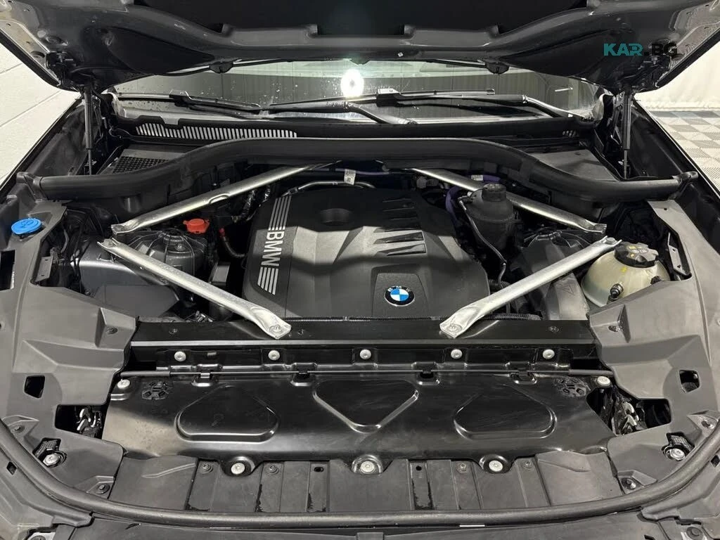 BMW X5 M-Sport * Harman/Kardon * АвтоКредит (ЦЕНА ДО БГ), снимка 14 - Автомобили и джипове - 56132307