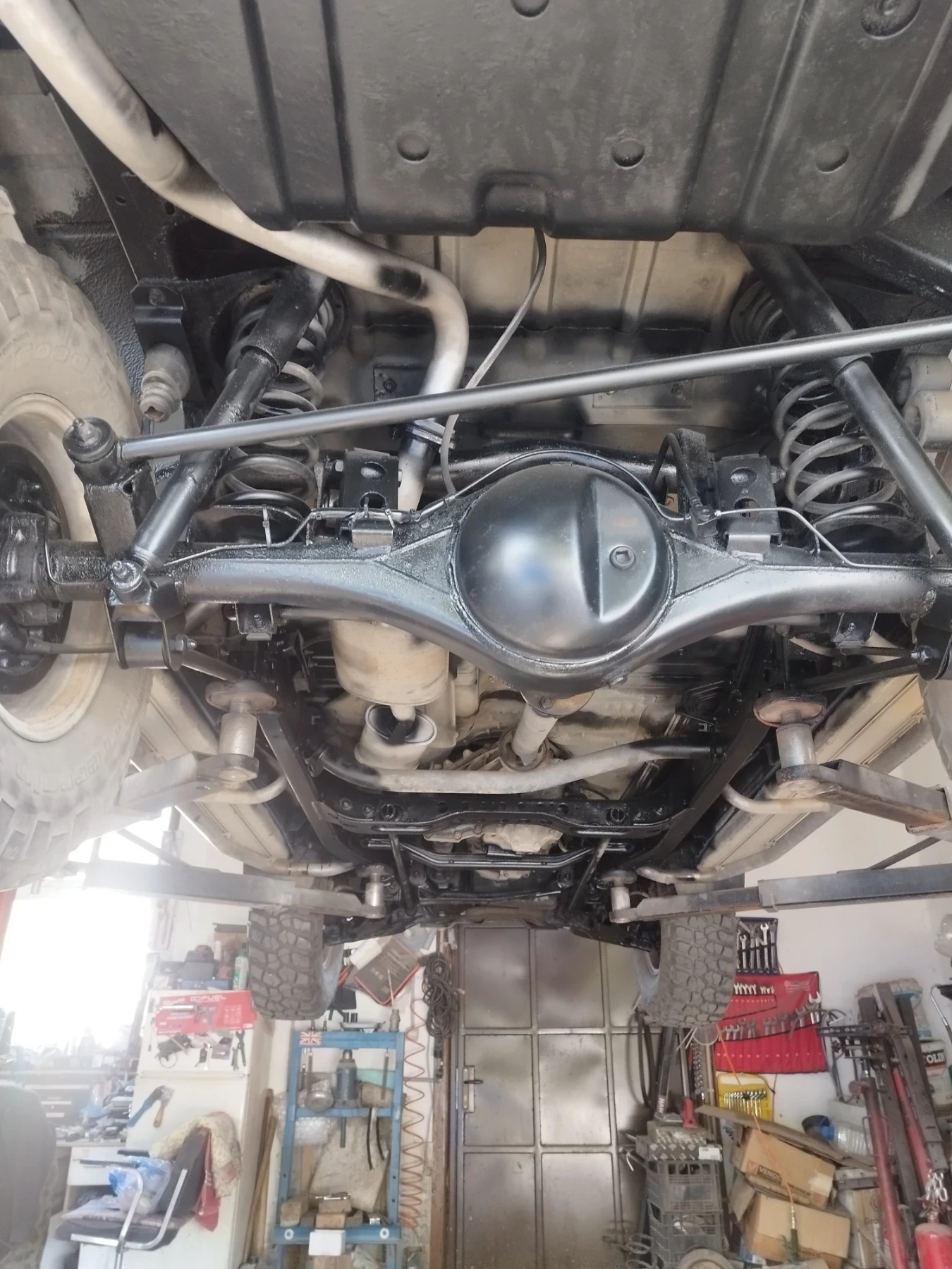 Nissan Terrano, снимка 16 - Автомобили и джипове - 56395224