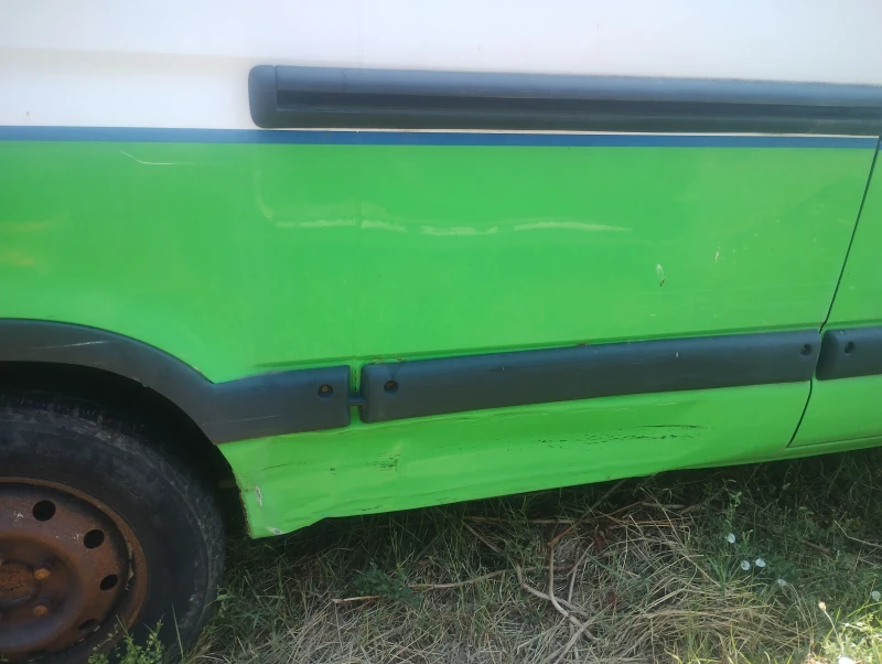 Renault Master, снимка 11 - Бусове и автобуси - 52985798