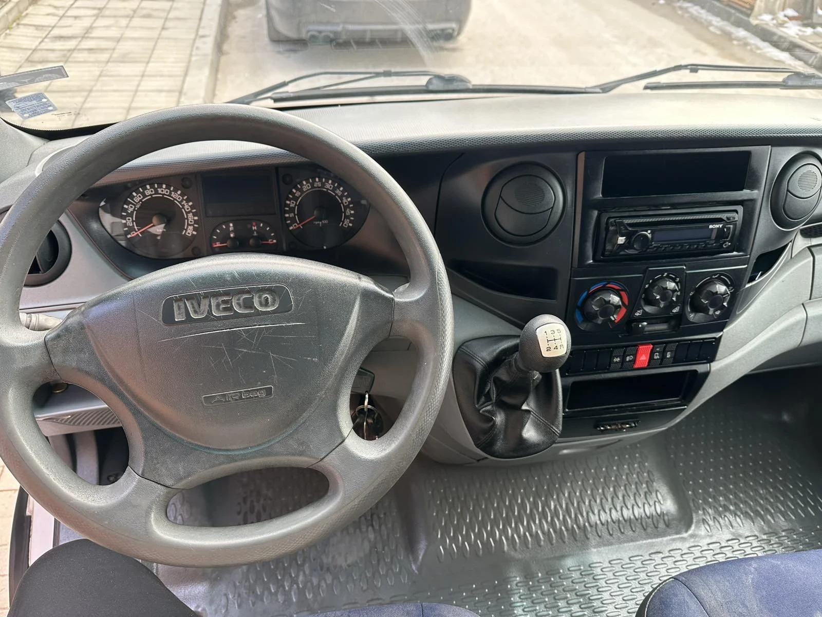 Iveco 35 2.3hpi - изображение 7