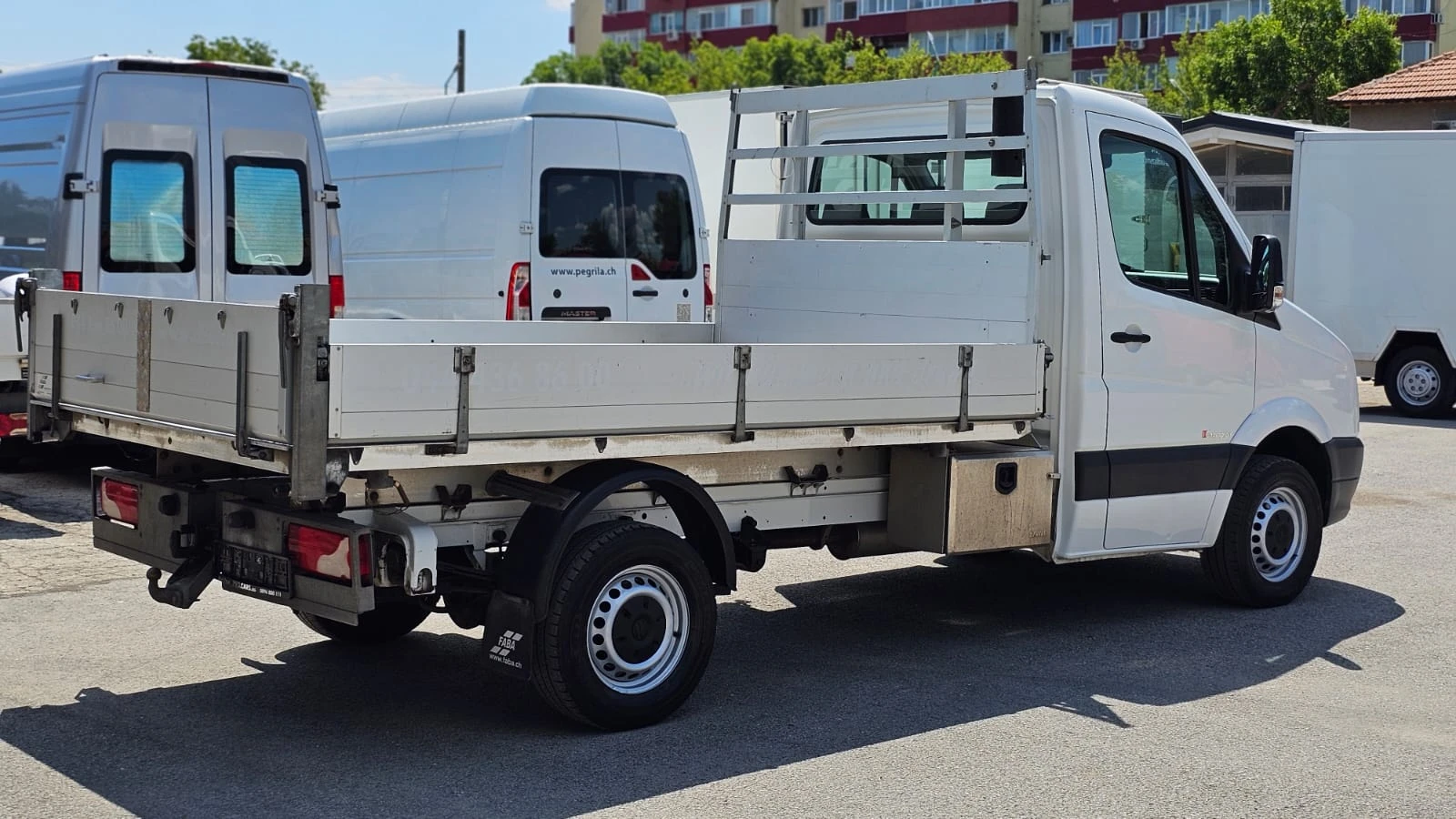 VW Crafter 2.5TDi 6SP CH-ИСТОРИЯ-ТРИСТРАНЕН-ТОП СЪСТ-ЛИЗИЗНГ, снимка 6 - Бусове и автобуси - 55544519