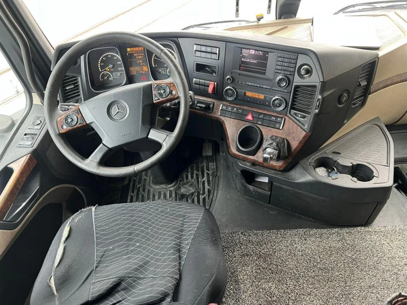 Mercedes-Benz Actros, снимка 8 - Камиони - 52339556
