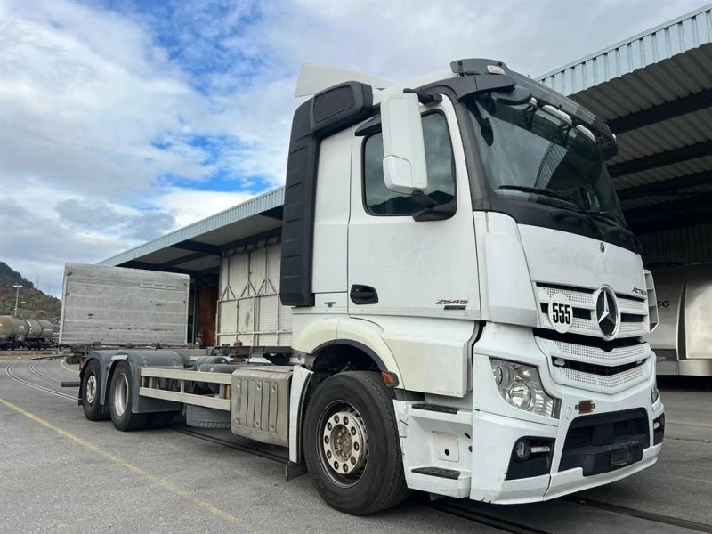 Mercedes-Benz Actros, снимка 2 - Камиони - 52339556