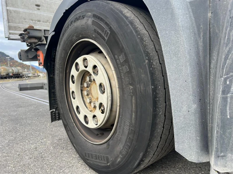 Mercedes-Benz Actros, снимка 11 - Камиони - 52339556