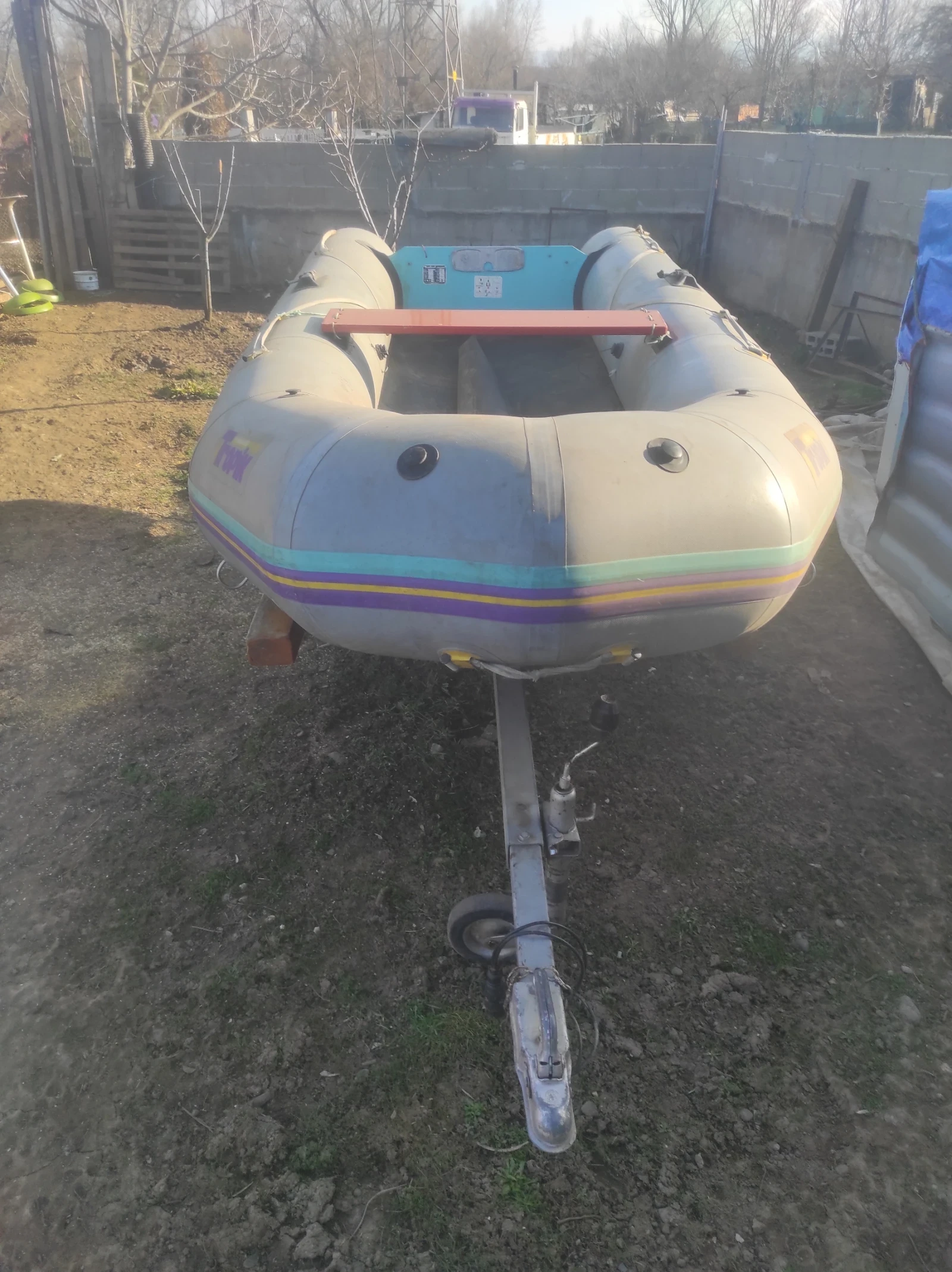 Надуваема лодка Bombard Tropik, снимка 6 - Воден транспорт - 53792565