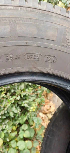 Гуми Зимни 225/75R16, снимка 6
