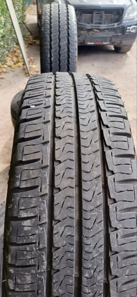 Гуми Зимни 225/75R16, снимка 4