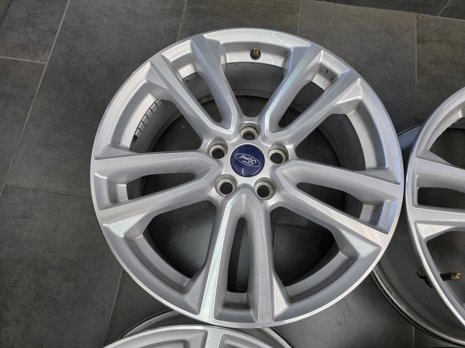 Джанти за Ford, снимка 5 - Гуми и джанти - 56735180