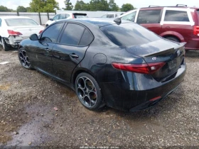 Alfa Romeo Giulia VELOCE* TI* Q2* КОЖА* ПОДГРЕВ* ПЕРА* КАМЕРА* NAVI*, снимка 3