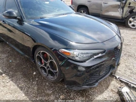 Alfa Romeo Giulia VELOCE* TI* Q2* КОЖА* ПОДГРЕВ* ПЕРА* КАМЕРА* NAVI*, снимка 6