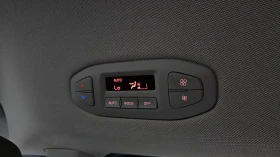 Kia Carnival DELUXE 2.2/ПОДГРЕВ-СЕДАЛКИ/РЕАЛНИ КМ/hellascars.bg, снимка 16