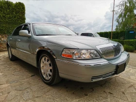 Обява за продажба на Lincoln Town car 4.6L V8 ~25 000 лв. - изображение 2