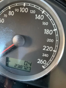 VW Passat  Passat B5.5 -ОБСЛУЖЕН, снимка 13