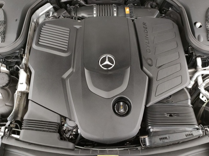 Mercedes-Benz E 400 Premium Plus 4matic, снимка 11 - Автомобили и джипове - 46382154
