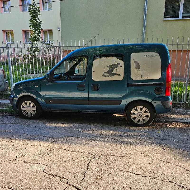 Renault Kangoo Ван, снимка 2 - Автомобили и джипове - 47333538