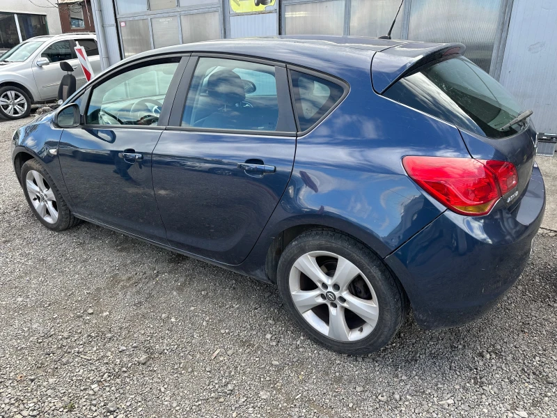 Opel Astra 1.4 за части, снимка 3 - Автомобили и джипове - 47407016