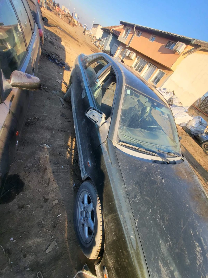 Volvo S40, снимка 2 - Автомобили и джипове - 47900721