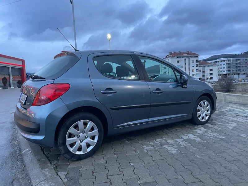 Peugeot 207, снимка 1 - Автомобили и джипове - 48465356