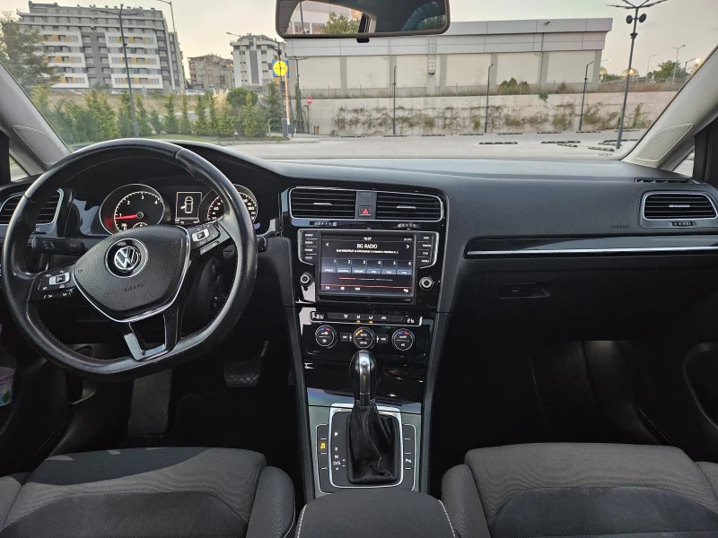 VW Golf, снимка 11 - Автомобили и джипове - 49522808