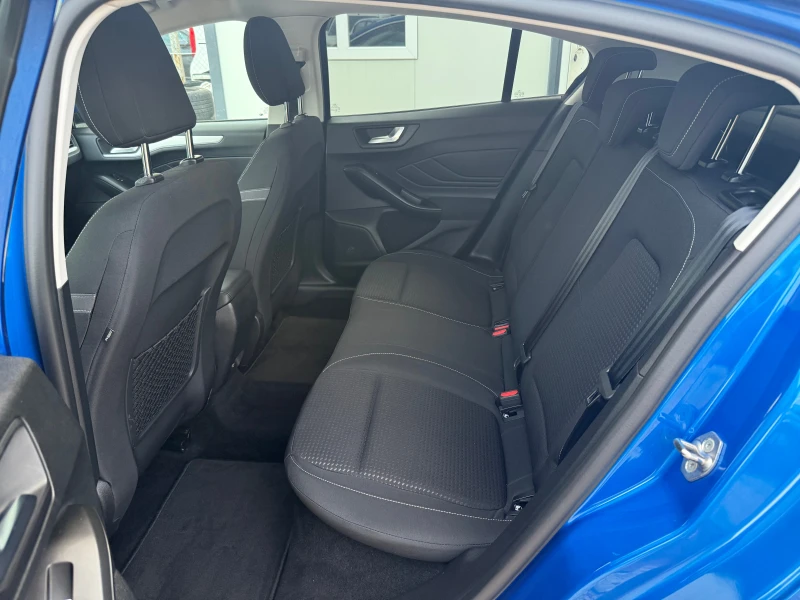 Ford Focus 1.5d/Titanium/Automatic/Service book/Euro6, снимка 9 - Автомобили и джипове - 51692917