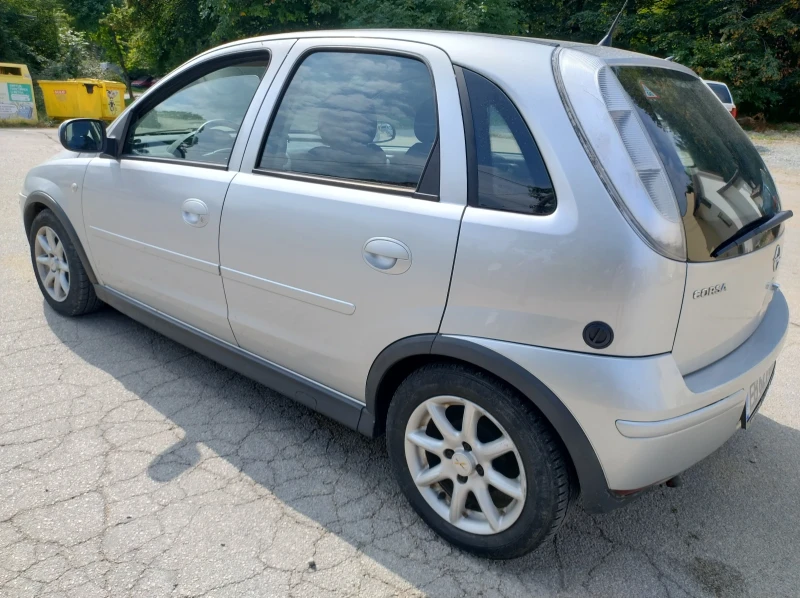 Opel Corsa 1.2 Газов инжекцион , снимка 15 - Автомобили и джипове - 51706561