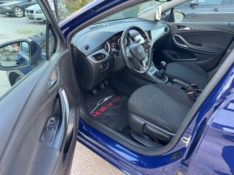 Opel Astra 1.6 CDTi EURO 6 , снимка 8 - Автомобили и джипове - 52494973