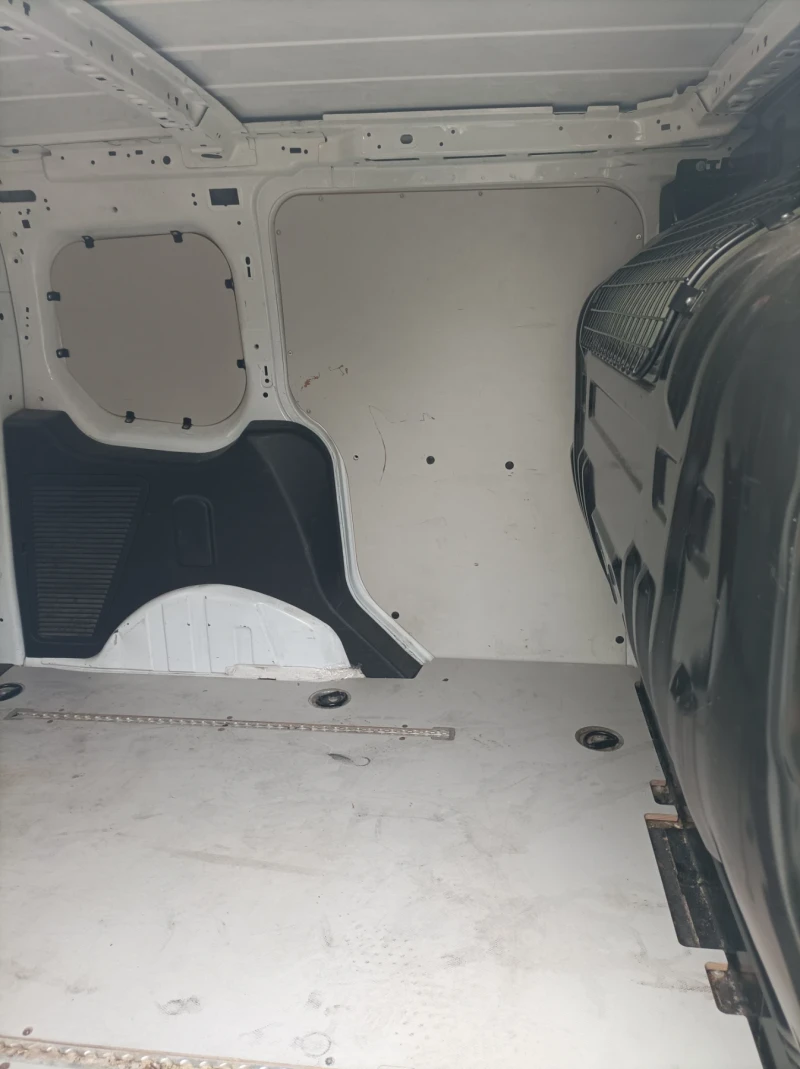 Ford Connect 1, 6 tdci 95 к.с, снимка 11 - Автомобили и джипове - 52856956