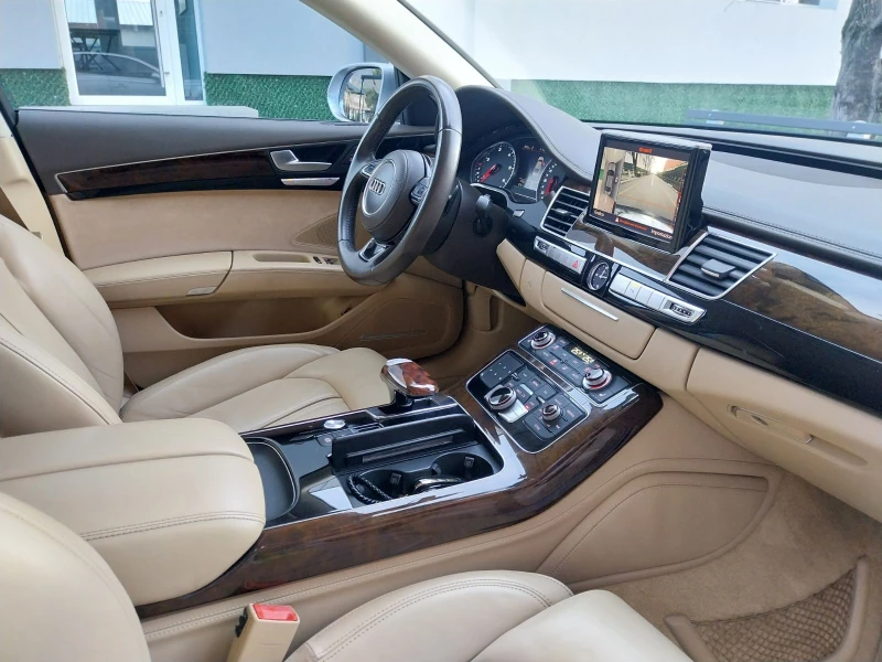 Audi A8 4.2TDI/V8/Bose/Matrix/Quattro/Euro6B, снимка 14 - Автомобили и джипове - 52938030