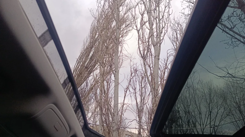 VW Sharan 2.0 TDI, 4х4, 7 места, Евро 5, снимка 8 - Автомобили и джипове - 53599408