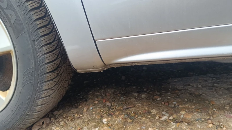 VW Sharan 2.0 TDI, 4х4, 7 места, Евро 5, снимка 10 - Автомобили и джипове - 53599408