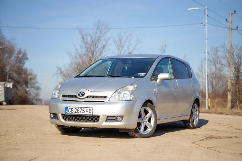 Toyota Corolla verso D4D - 7499 лв. - 40740130 | Car24.bg