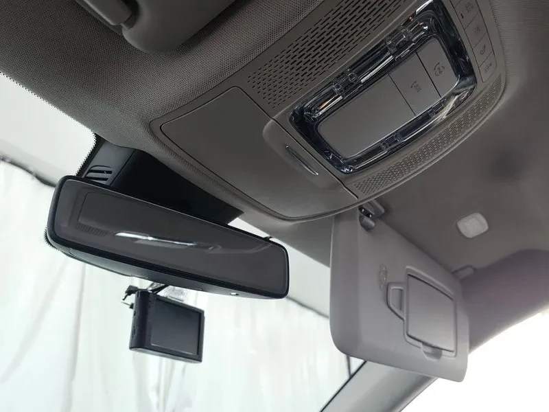 Mercedes-Benz 220 Hatchback | Mobile.bg � ����������� 17