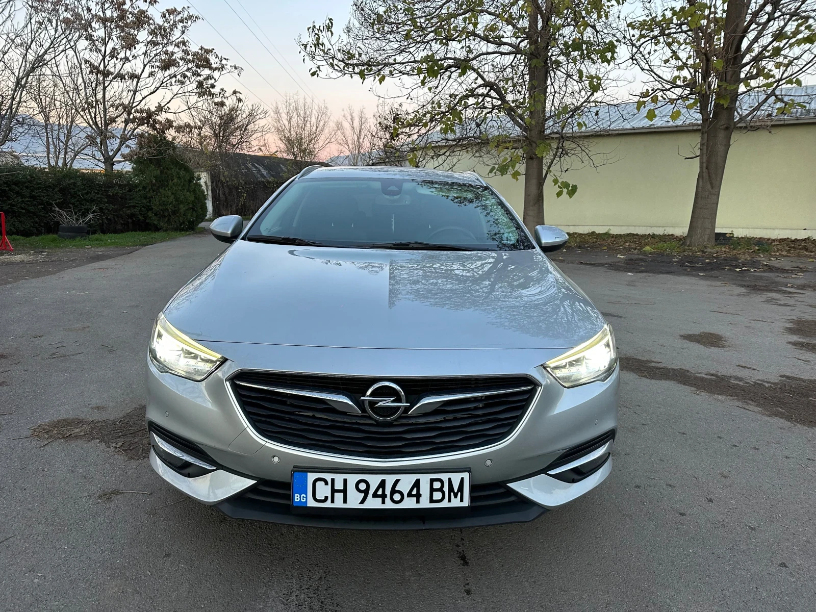 Opel Insignia 2.0 Bi-Turbo 4x4 Matrix, снимка 1