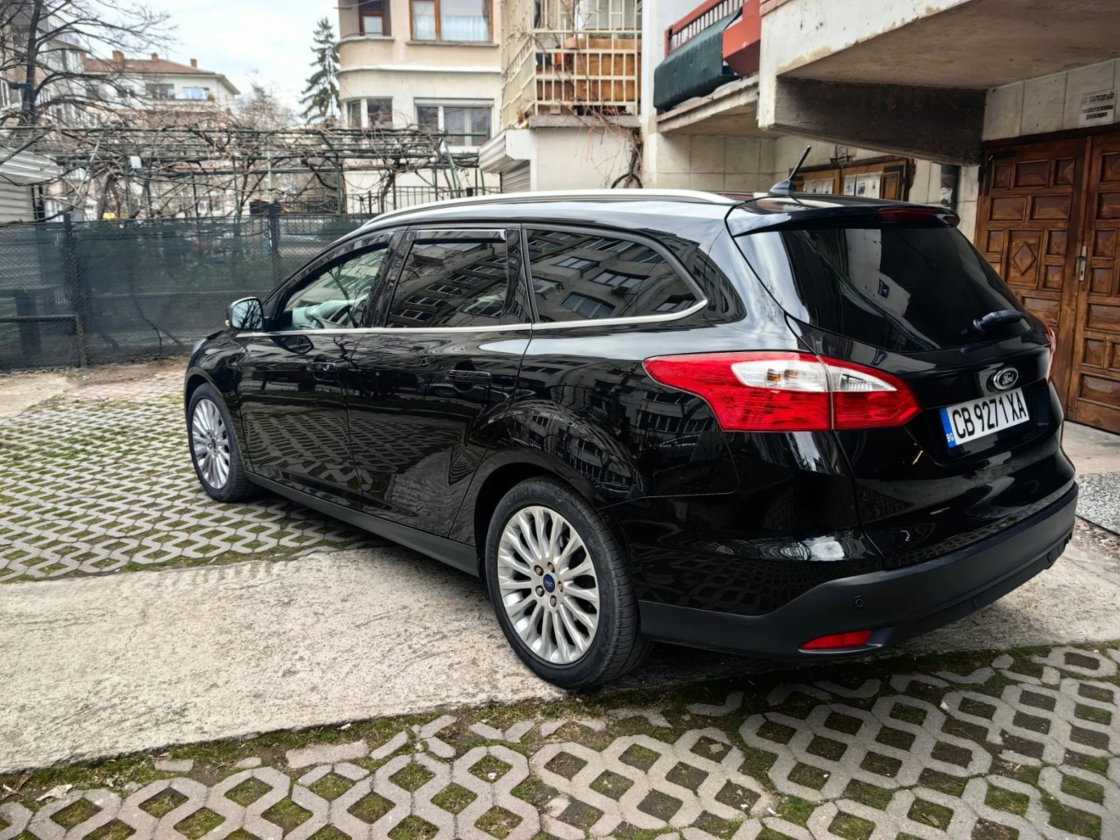 Ford Focus 1.6 SCTi Titanium Perfect - изображение 4