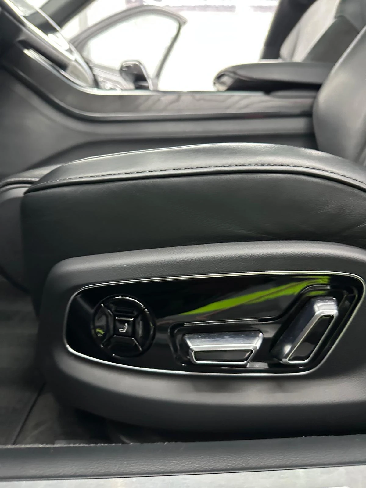 Audi A8 55TFSI*  *  * *  | Mobile.bg   16