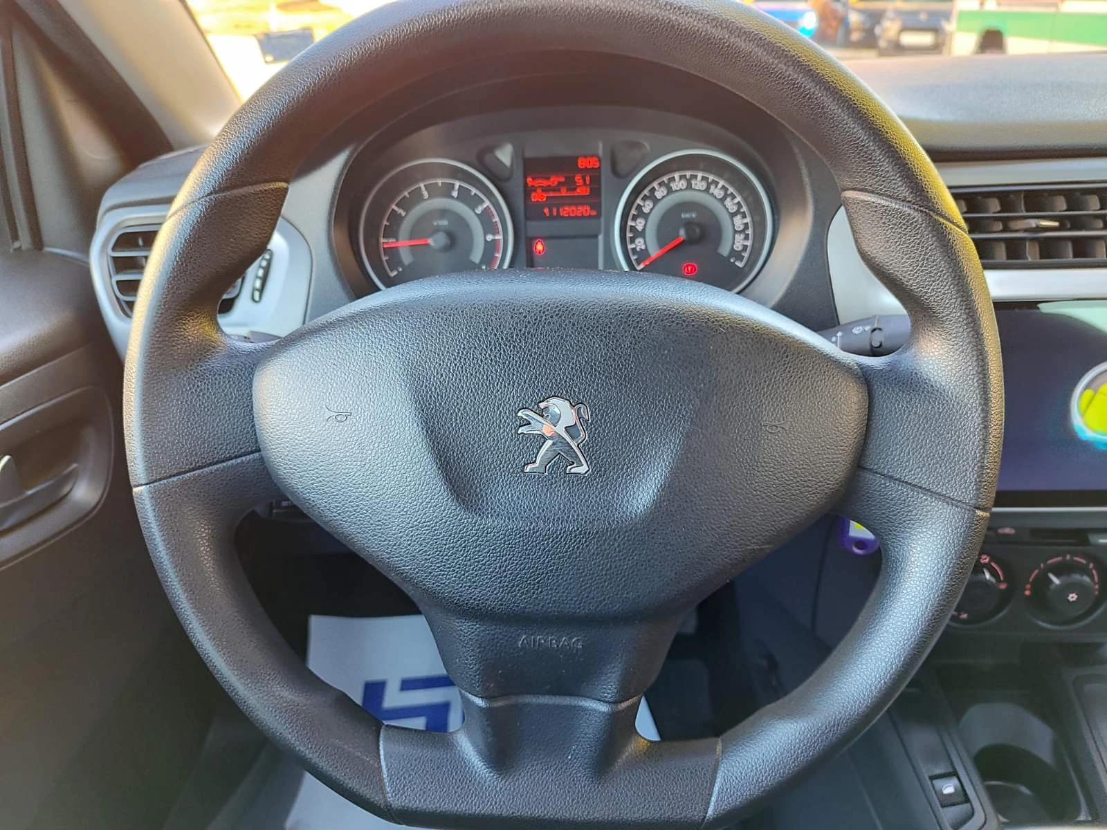 Peugeot 301 1.2 i VTi 82 (EB2F) | Mobile.bg � ����������� 9